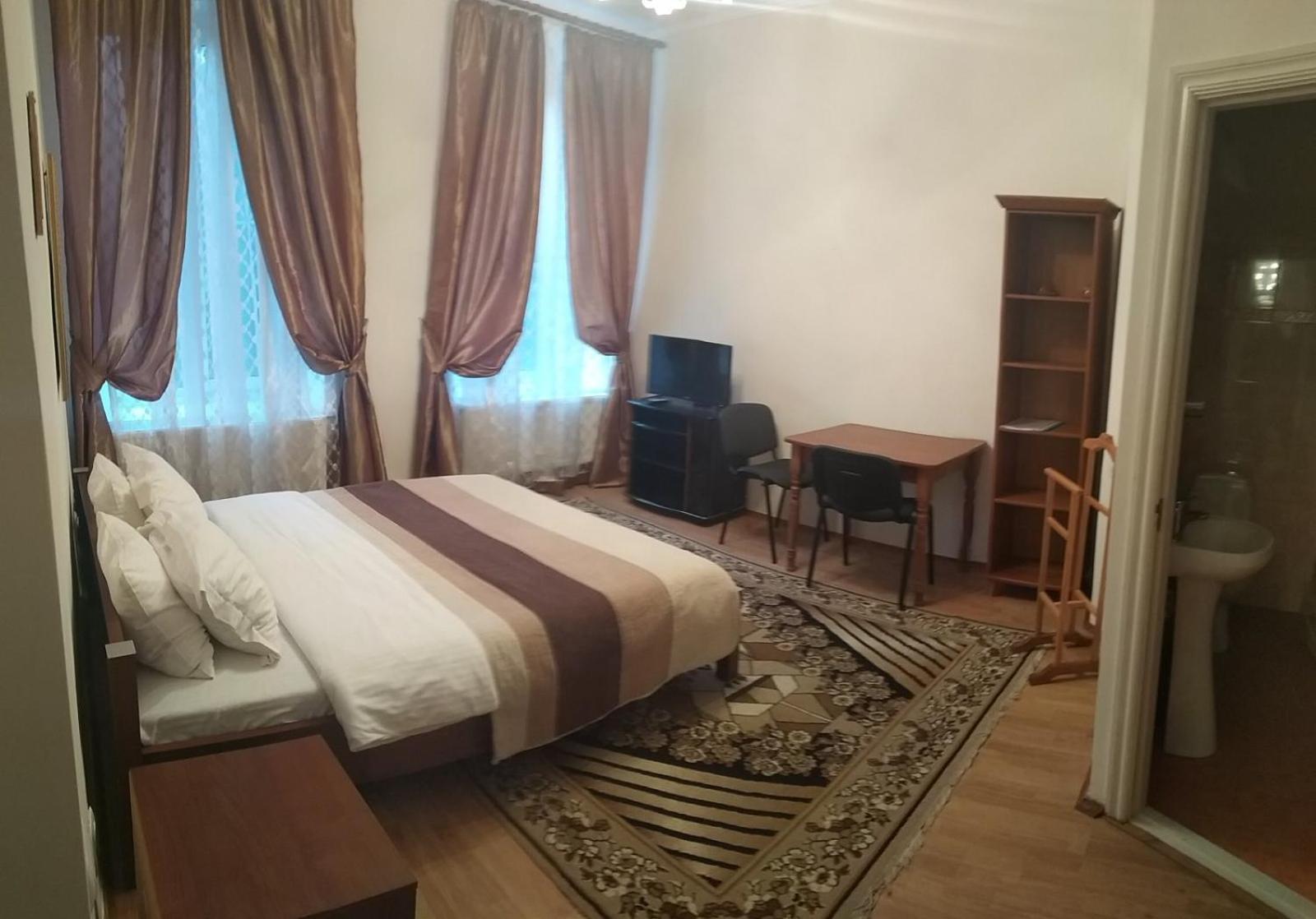Отель Белый Камень Shevchenkiva Esterno foto